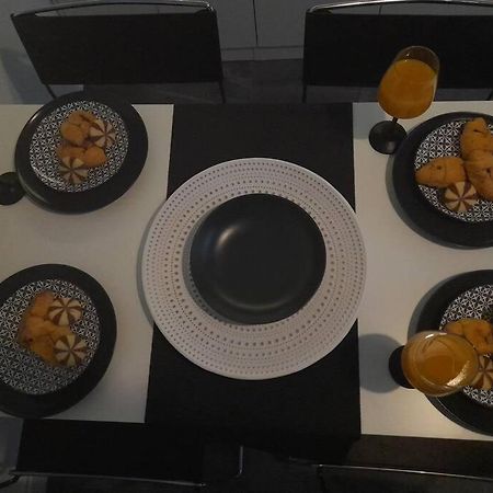 D4 Central Luxury Apartment Волос Екстериор снимка